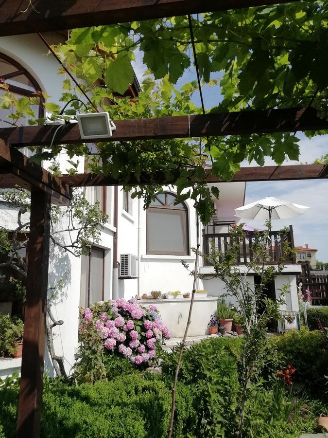 South Beach Villa Sinemoretz Buitenkant foto